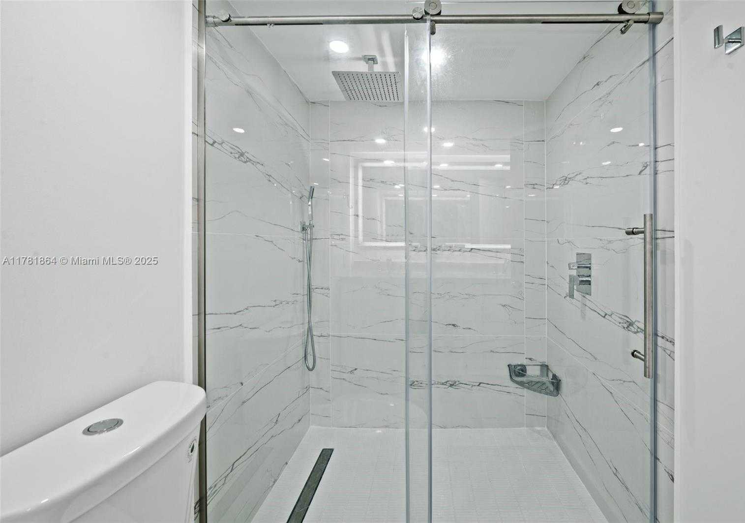 Small Image of 1627 BRICKELL AVE #1506, Miami Number 23