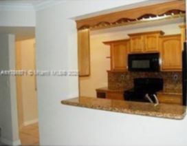 Small Image of 4861 NORTH WEST 97TH CT #383, Doral Number 7