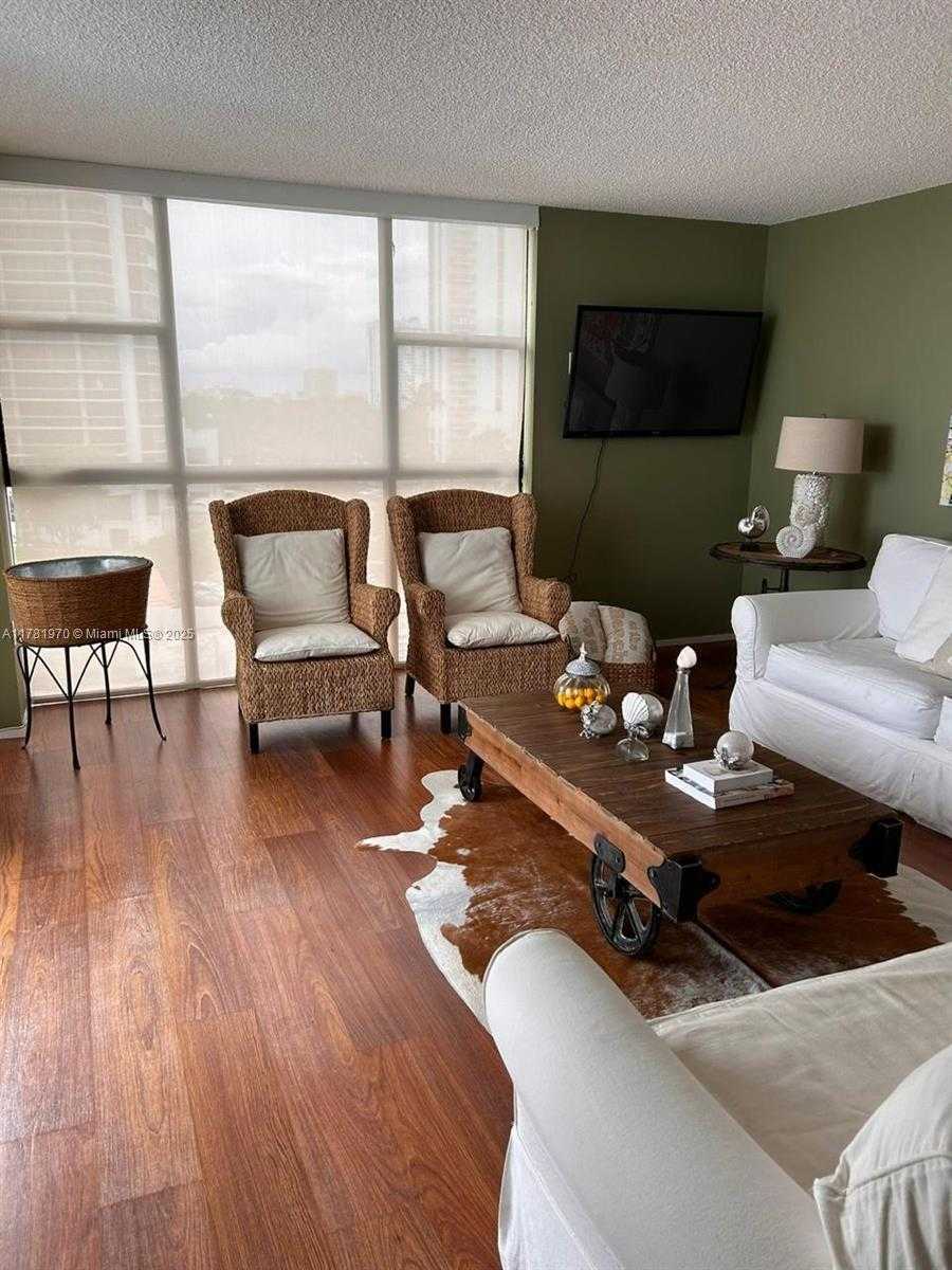 Small Image of 20515 EAST COUNTRY CLUB DR #648, Aventura Number 11