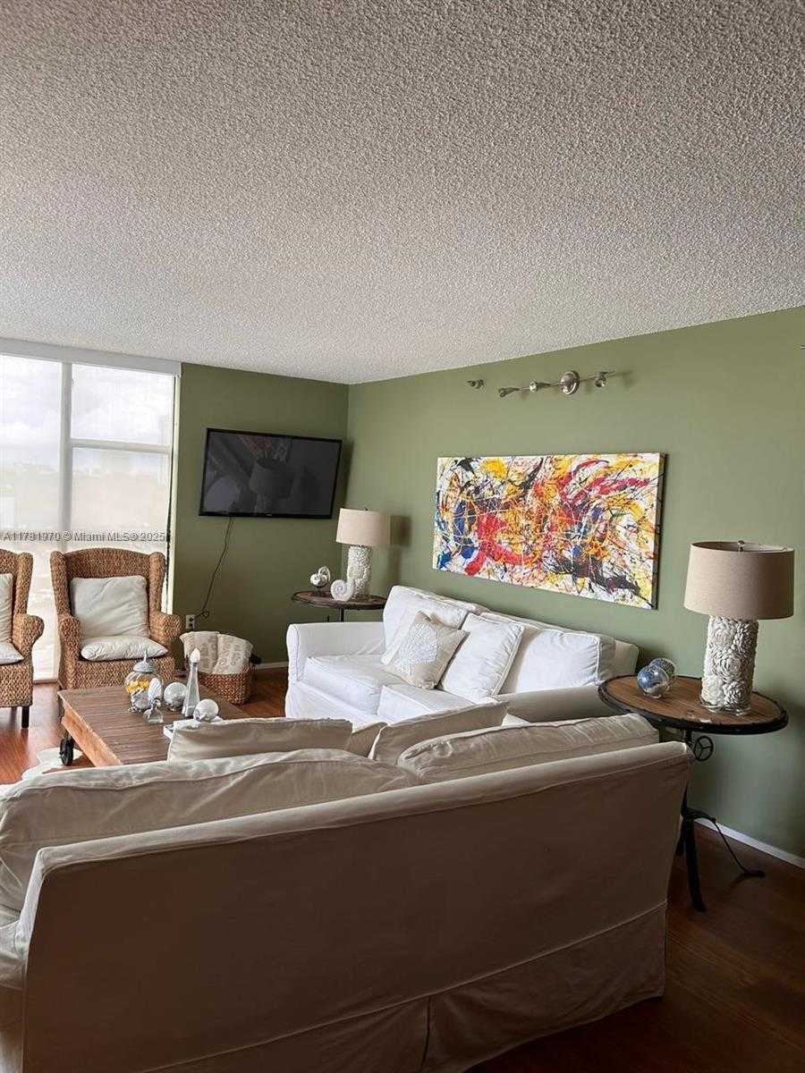 Small Image of 20515 EAST COUNTRY CLUB DR #648, Aventura Number 13