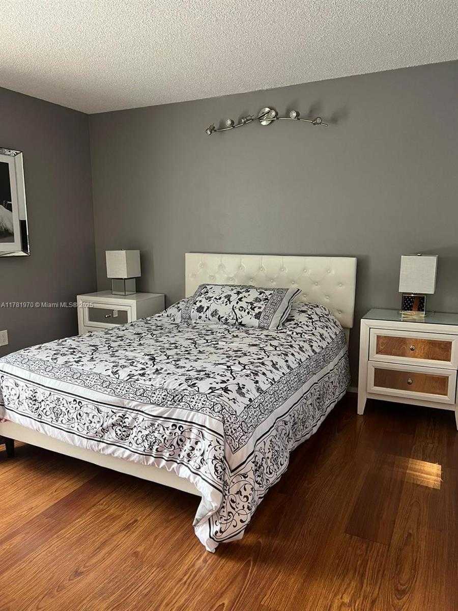 Small Image of 20515 EAST COUNTRY CLUB DR #648, Aventura Number 18