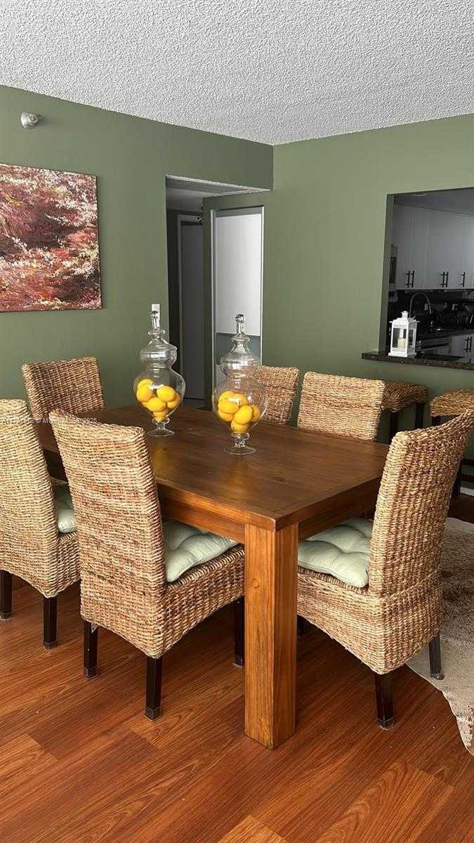 Small Image of 20515 EAST COUNTRY CLUB DR #648, Aventura Number 7