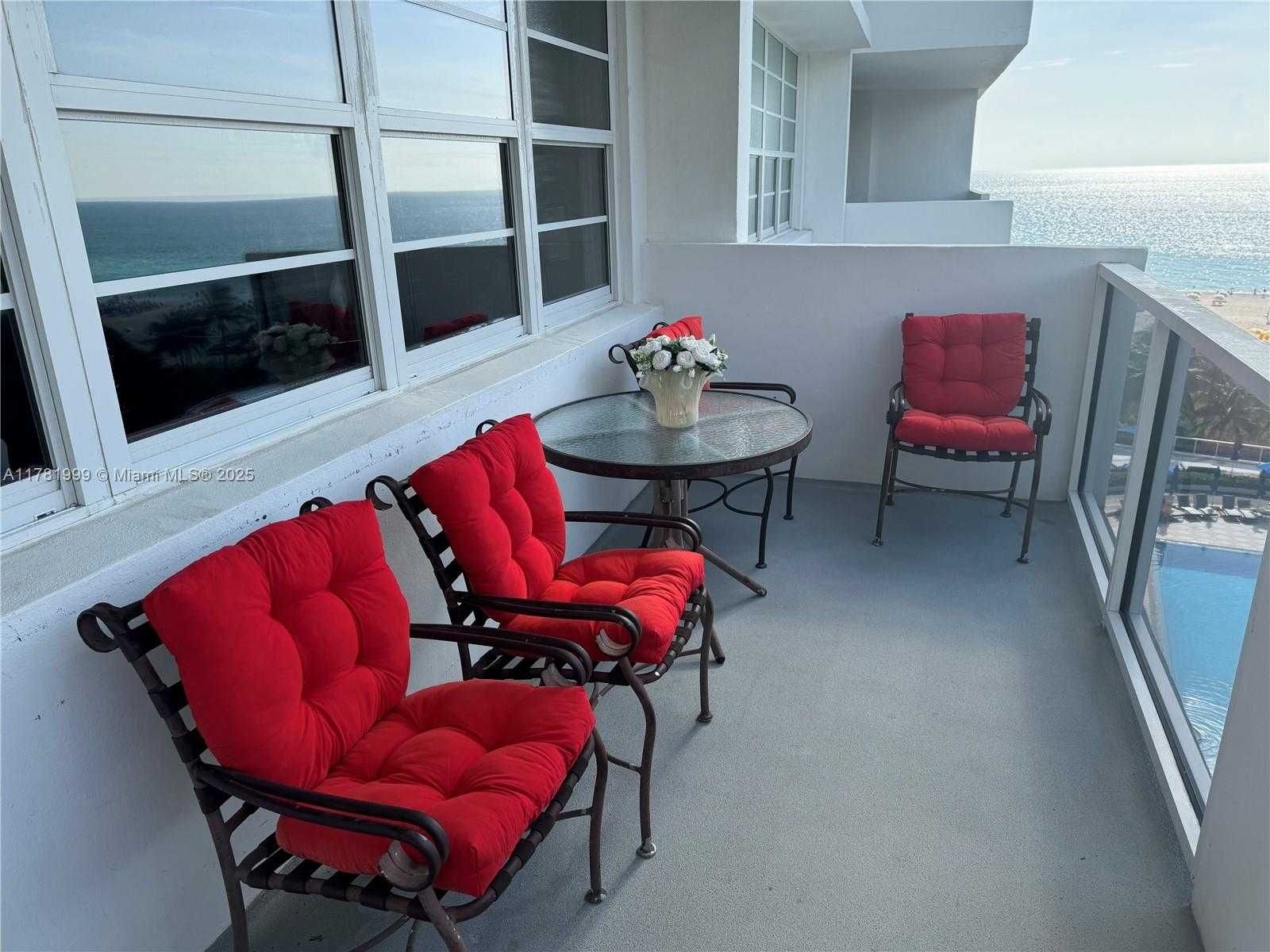 Small Image of 100 LINCOLN RD #836, Miami Beach Number 11