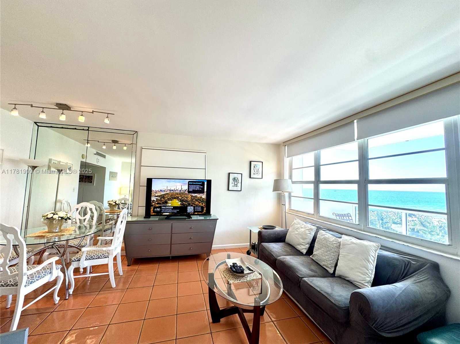 Small Image of 100 LINCOLN RD #836, Miami Beach Number 4