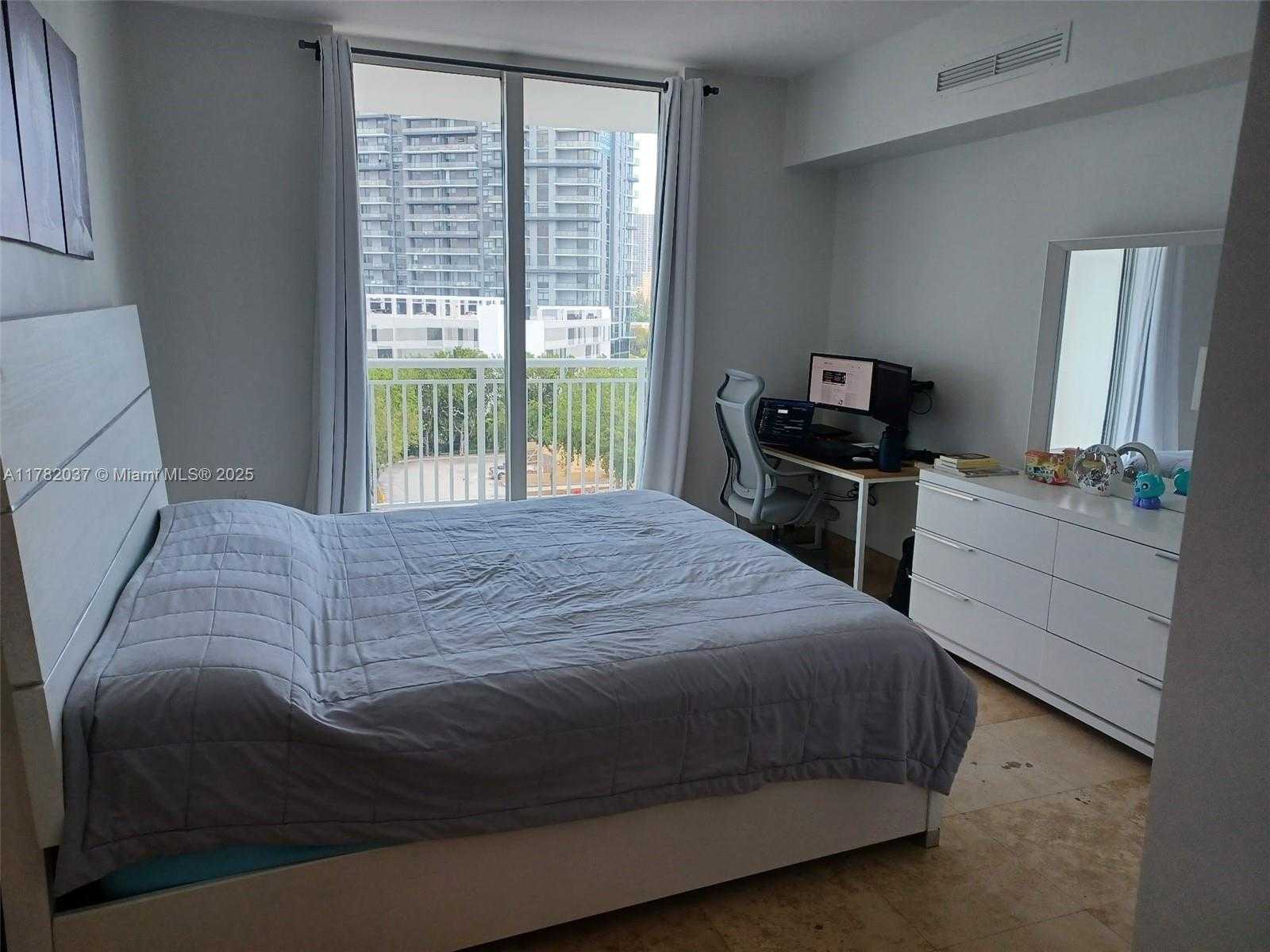 Small Image of 1755 EAST HALLANDALE BEACH BLVD #605E, Hallandale Beach Number 9