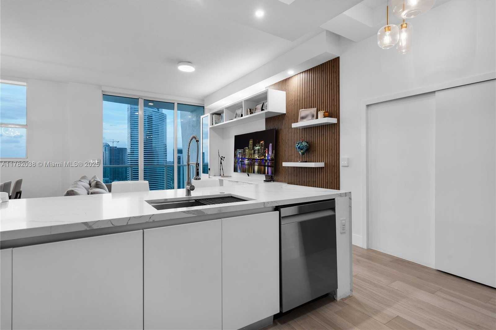 Small Image of 31 SOUTH EAST 5TH ST #4315, Miami Number 10