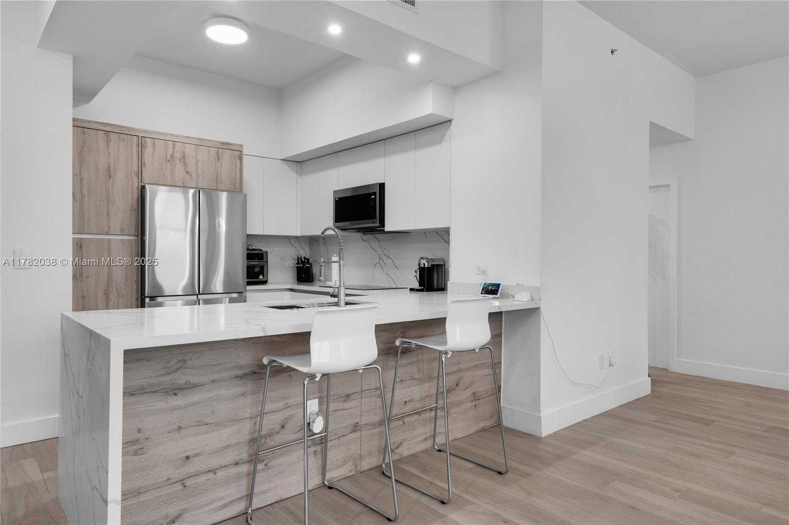 Small Image of 31 SOUTH EAST 5TH ST #4315, Miami Number 11