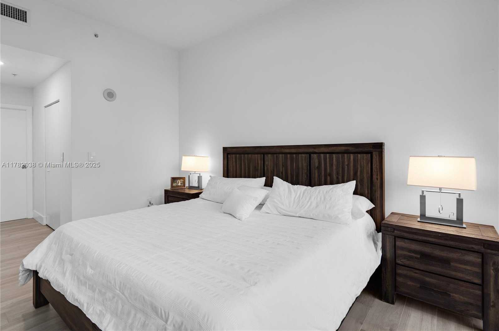 Small Image of 31 SOUTH EAST 5TH ST #4315, Miami Number 14