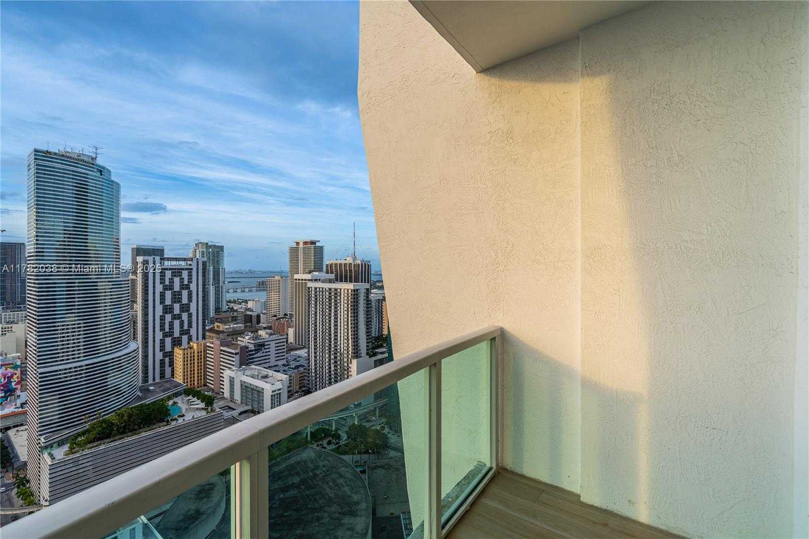 Small Image of 31 SOUTH EAST 5TH ST #4315, Miami Number 28