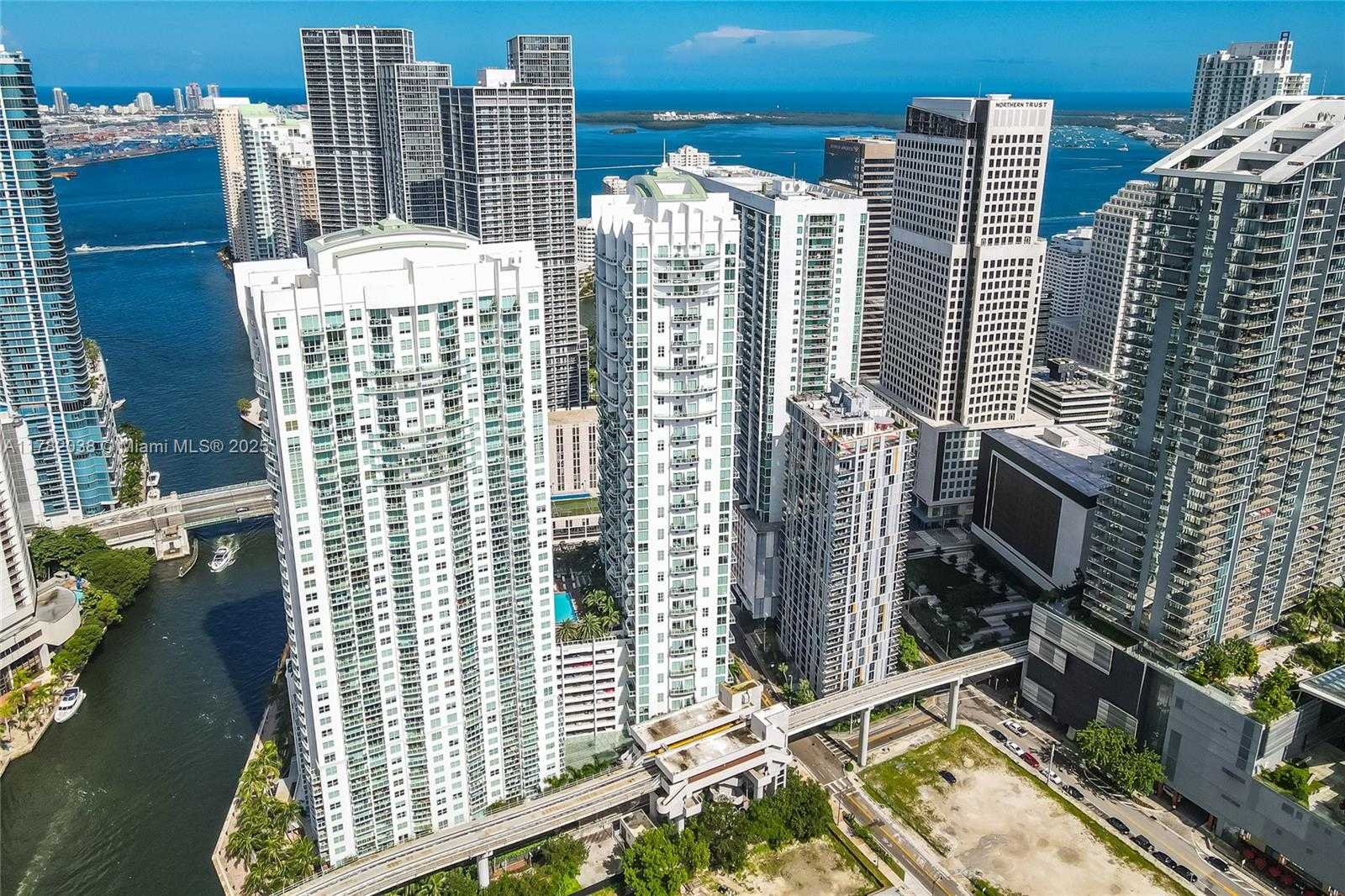Small Image of 31 SOUTH EAST 5TH ST #4315, Miami Number 35