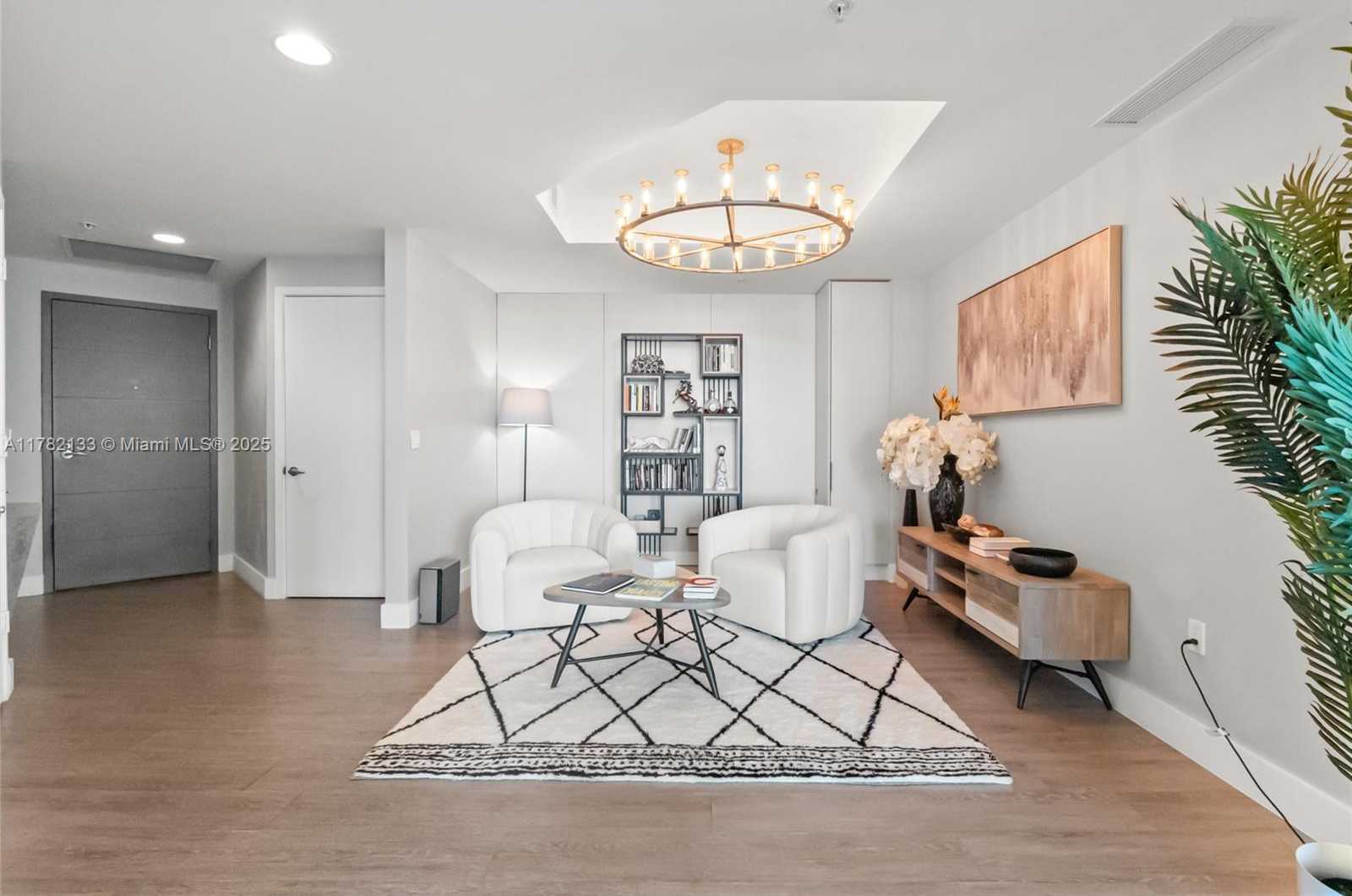 Small Image of 17301 BISCAYNE BLVD #702, North Miami Beach Number 7
