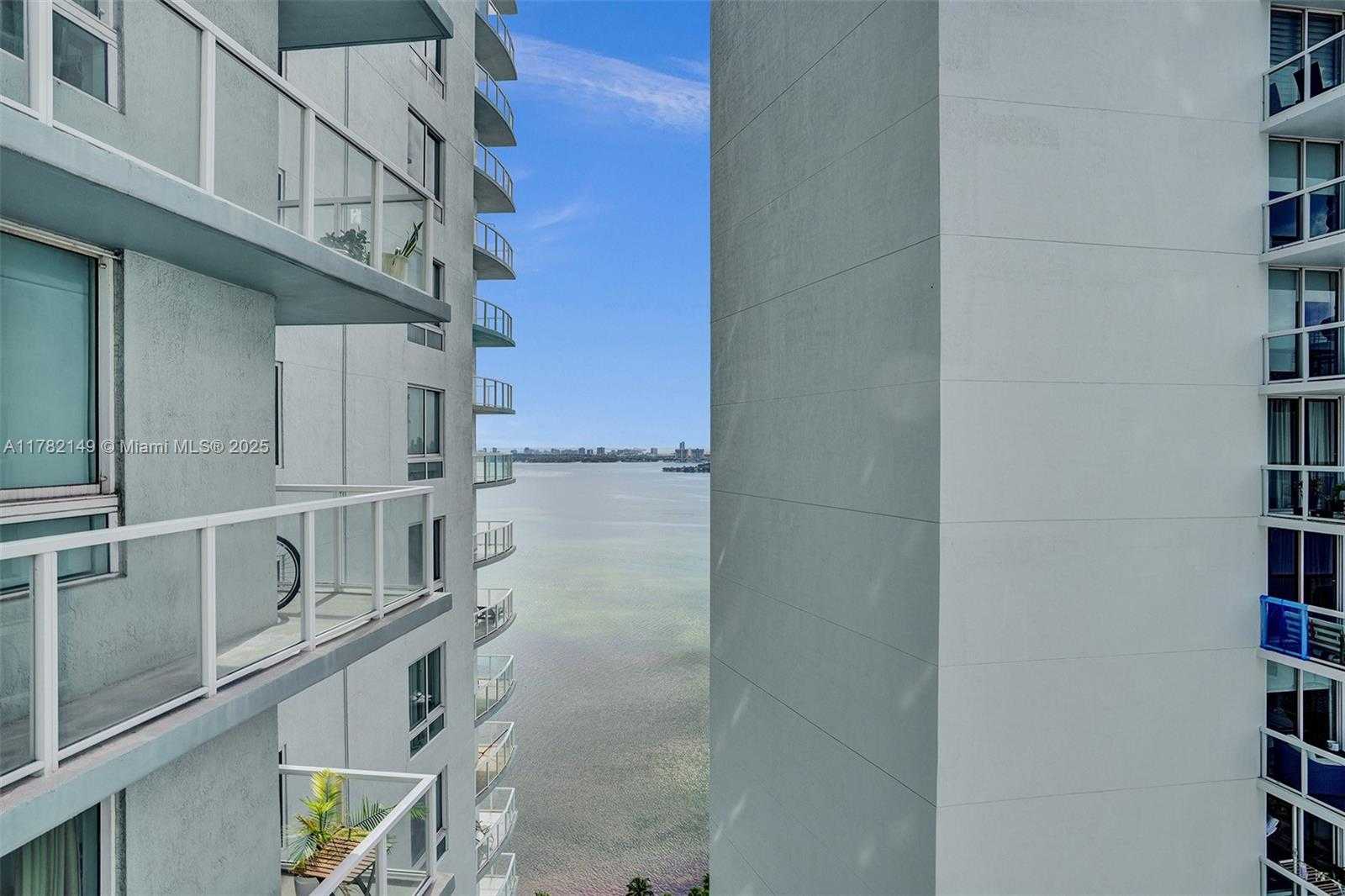 Small Image of 1900 #3407, Miami Number 8