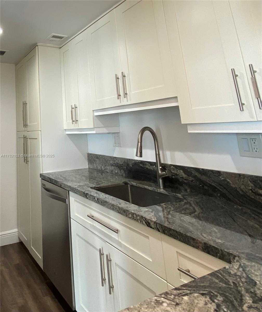 Small Image of 2451 BRICKELL AVE #12B, Miami Number 12
