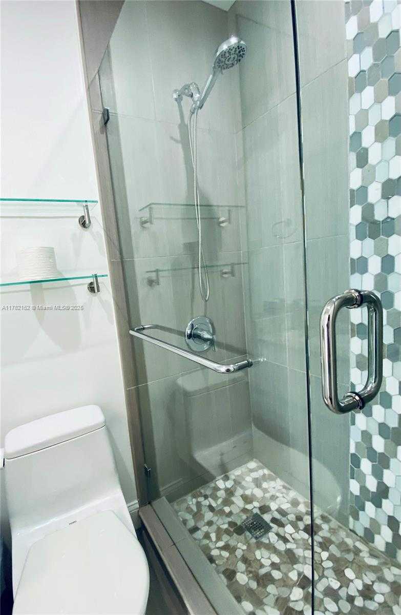 Small Image of 2451 BRICKELL AVE #12B, Miami Number 15