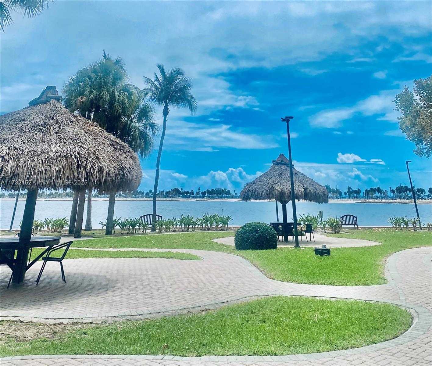 Small Image of 2451 BRICKELL AVE #12B, Miami Number 4