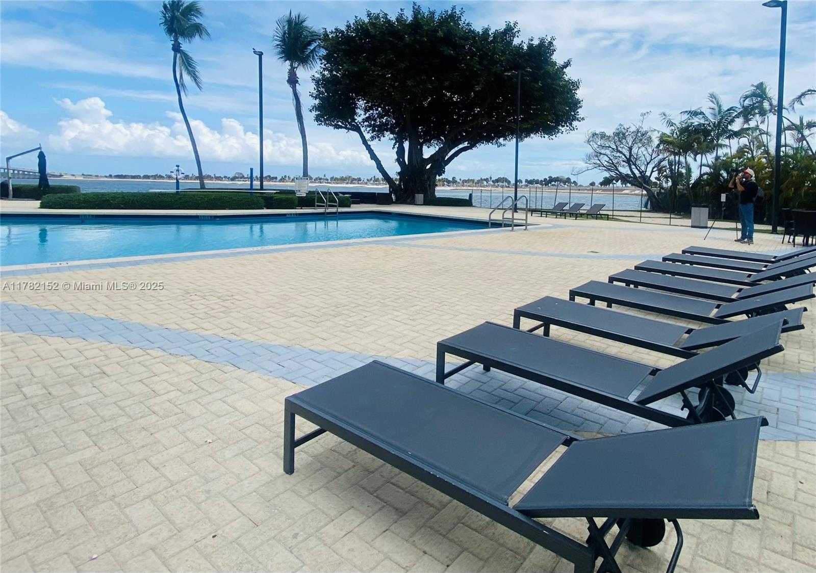 Small Image of 2451 BRICKELL AVE #12B, Miami Number 42