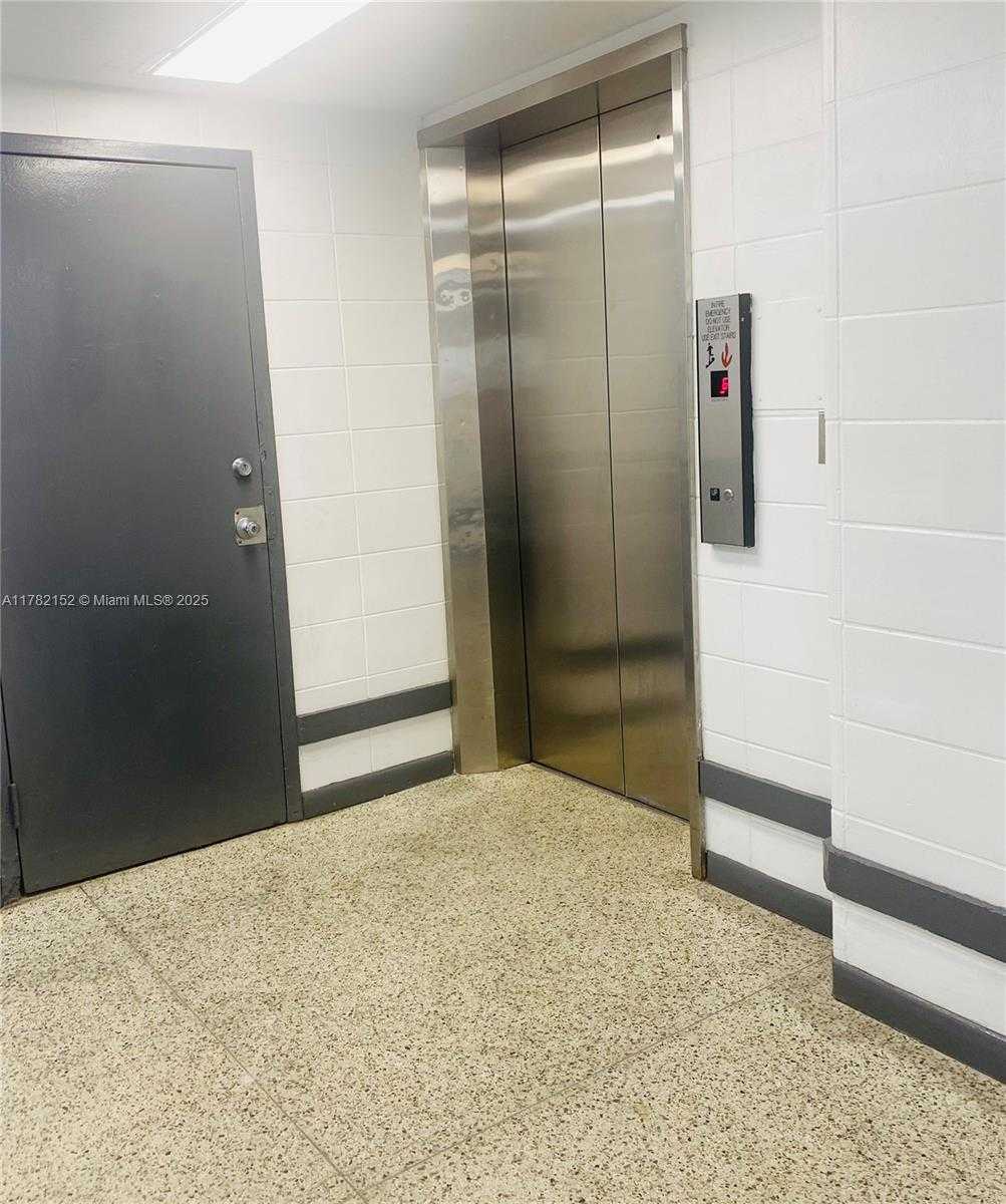Small Image of 2451 BRICKELL AVE #12B, Miami Number 64