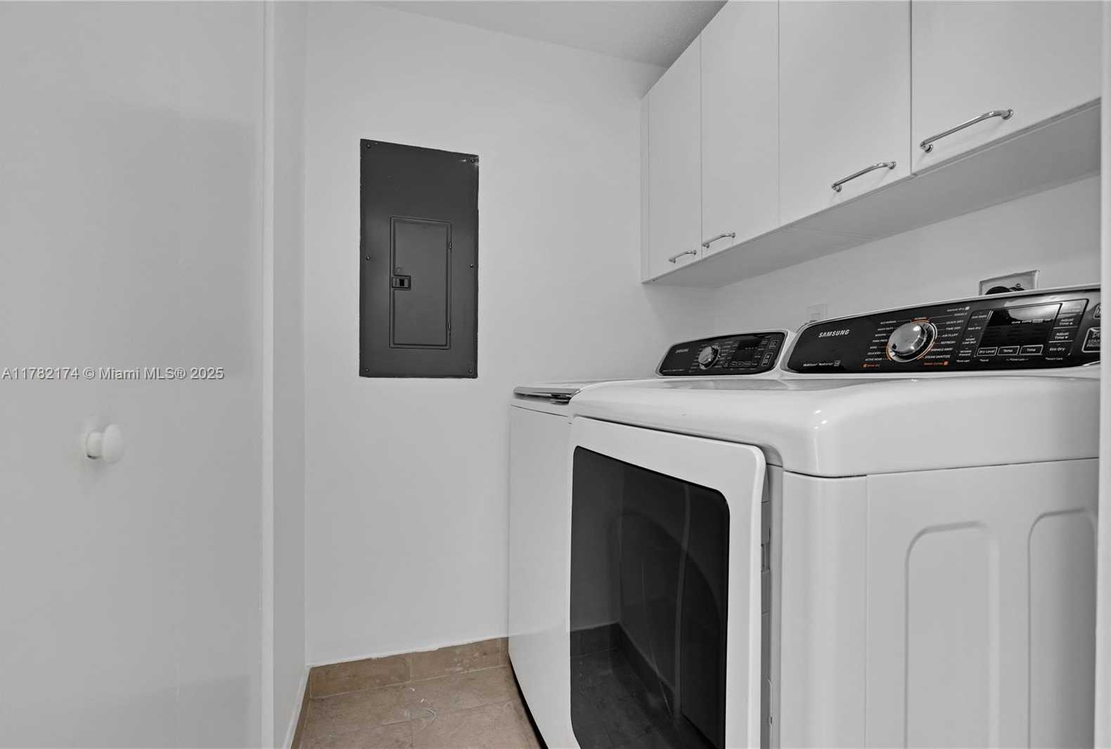 Small Image of 1500 OCEAN DR #505, Miami Beach Number 28