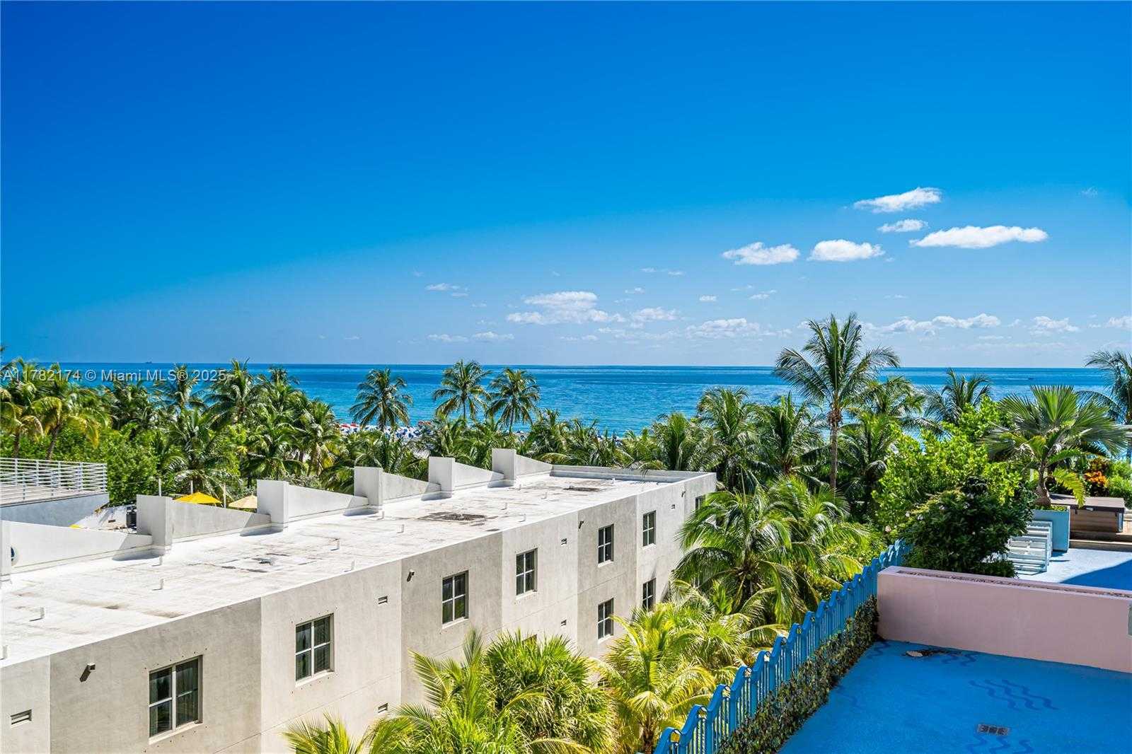 Small Image of 1500 OCEAN DR #505, Miami Beach Number 49