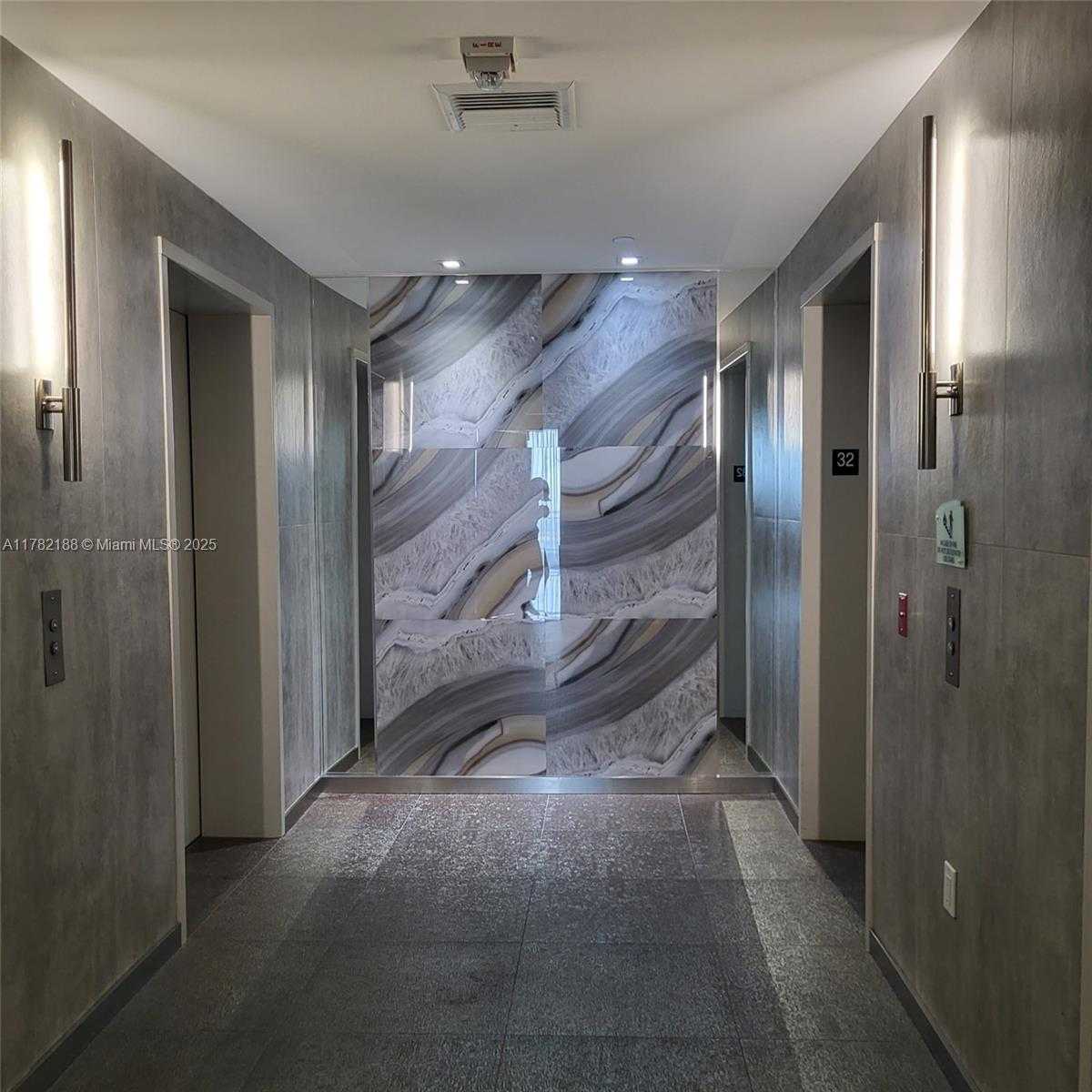 Small Image of 92 SOUTH WEST 3RD ST #3207, Miami Number 8