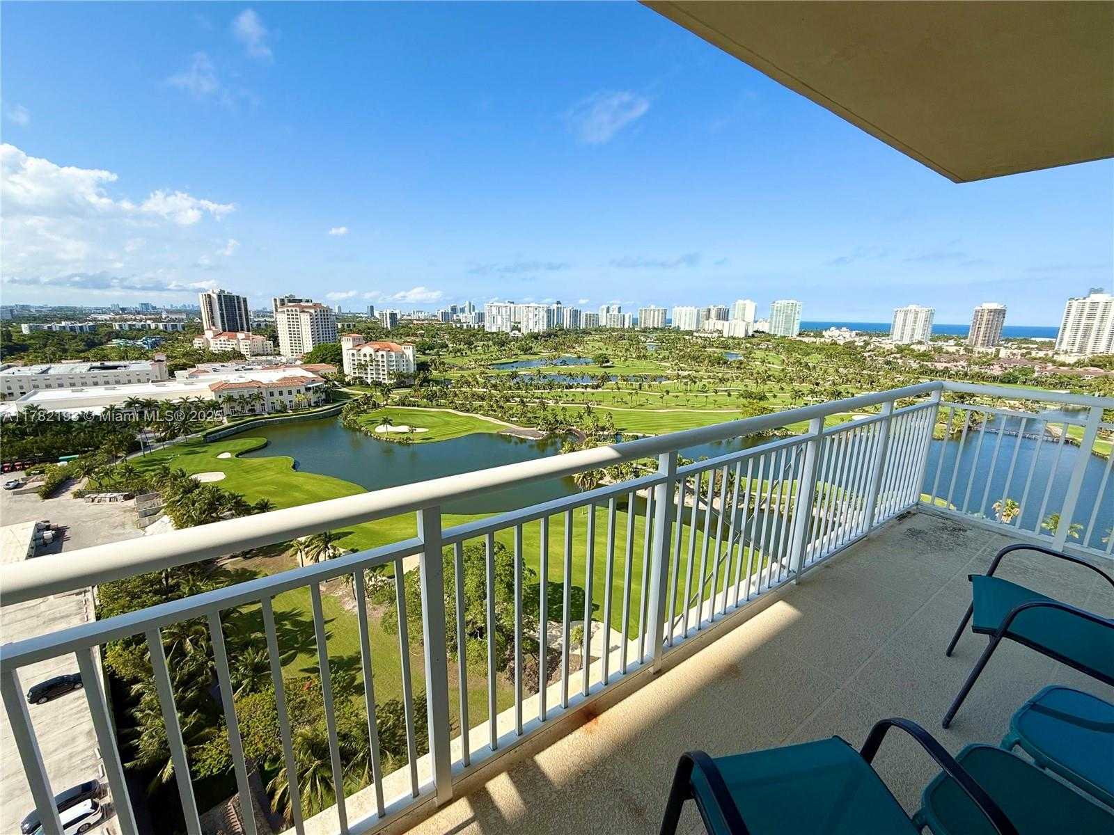 Small Image of 19501 WEST COUNTRY CLUB DR #2014, Aventura Number 14