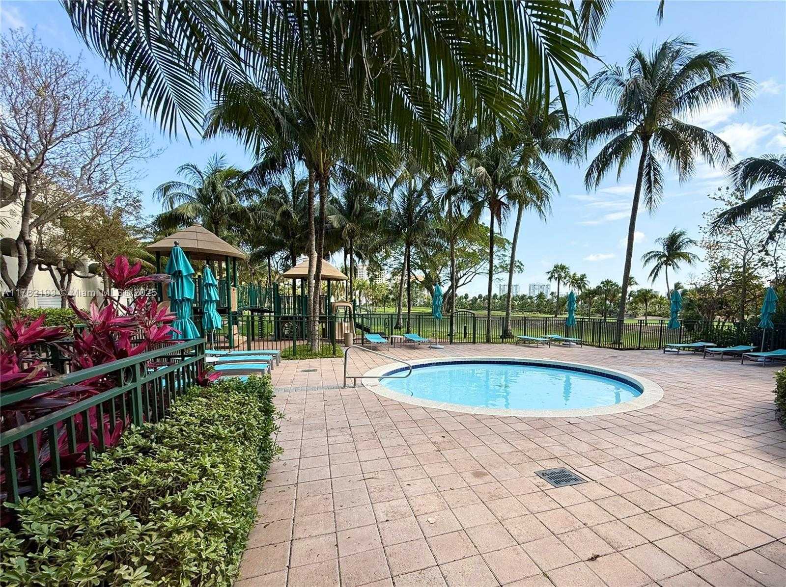 Small Image of 19501 WEST COUNTRY CLUB DR #2014, Aventura Number 7