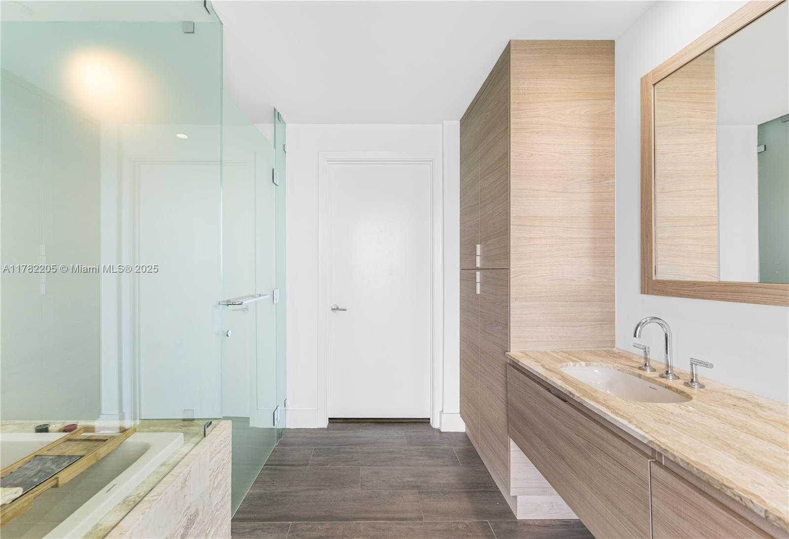 Small Image of 2900 NORTH EAST 7TH AVE #3604, Miami Number 13