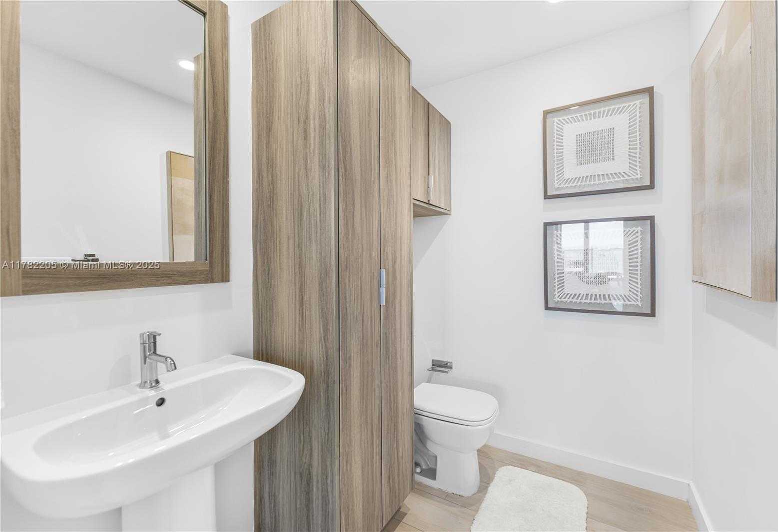 Small Image of 2900 NORTH EAST 7TH AVE #3604, Miami Number 14