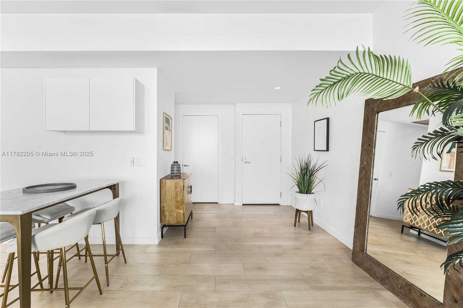 Small Image of 2900 NORTH EAST 7TH AVE #3604, Miami Number 6