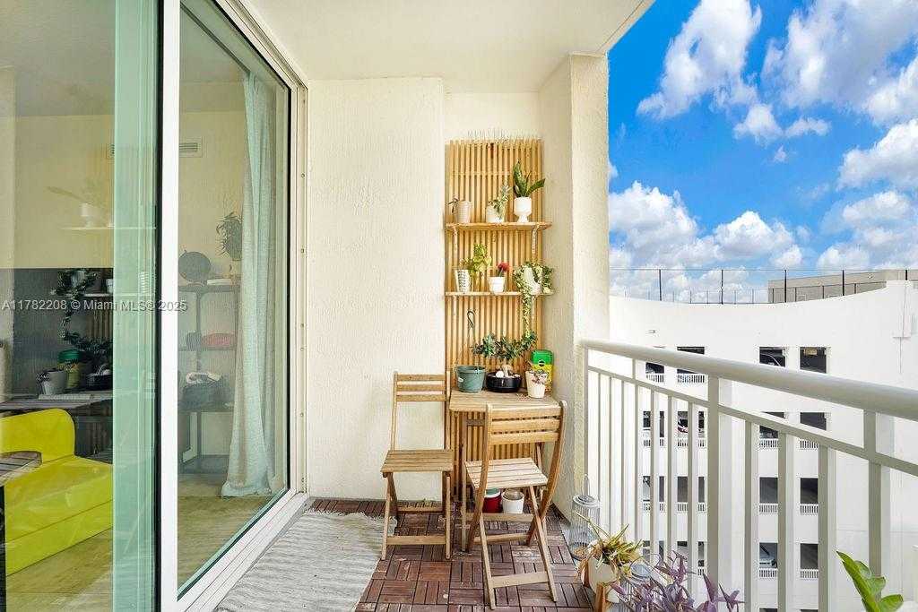 Small Image of 1755 EAST HALLANDALE BEACH BLVD #708E, Hallandale Beach Number 19