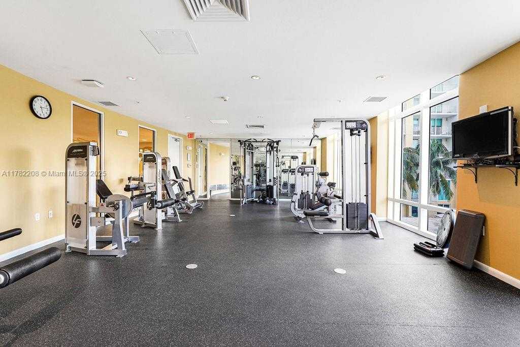 Small Image of 1755 EAST HALLANDALE BEACH BLVD #708E, Hallandale Beach Number 25