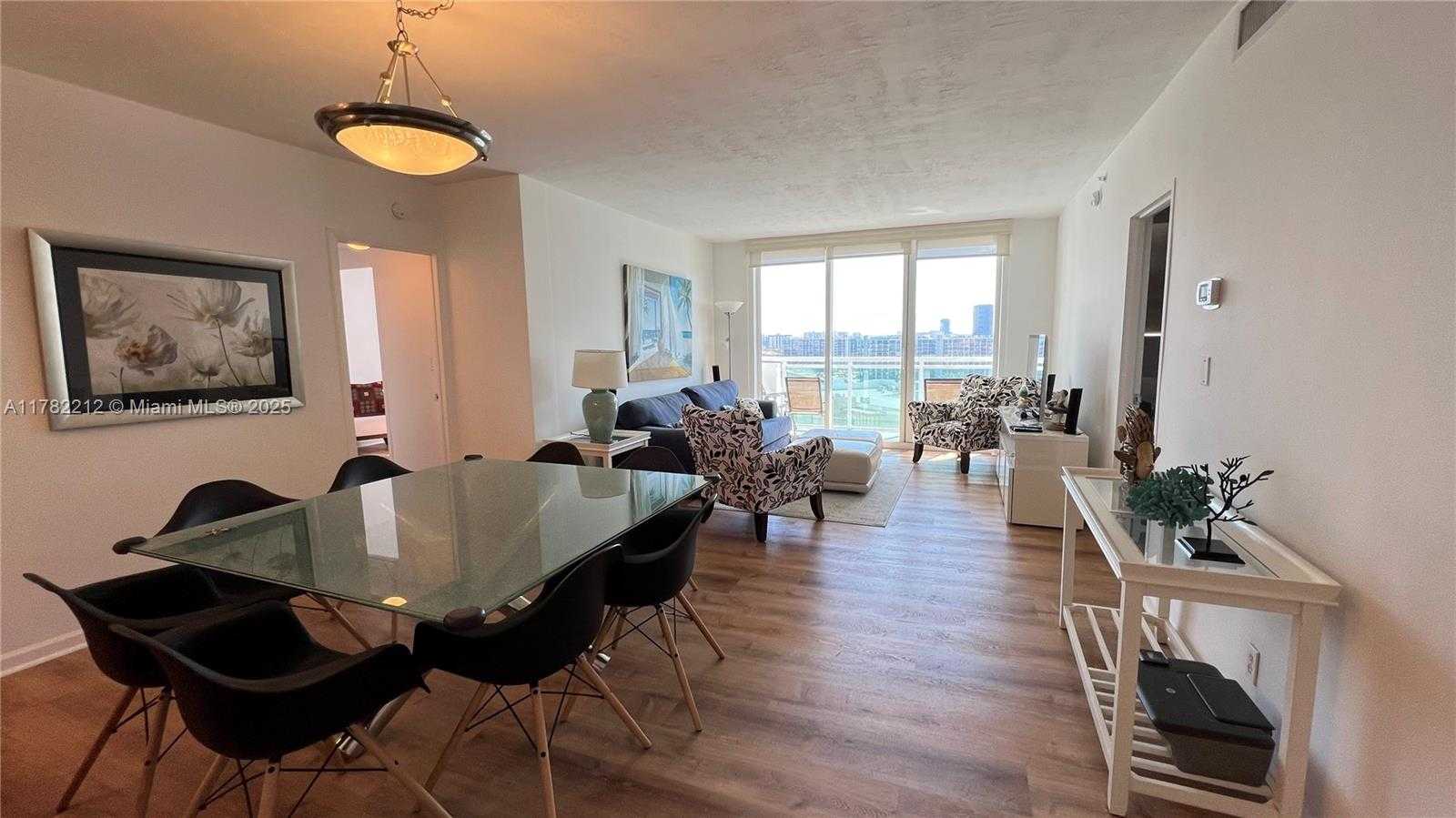 Small Image of 3001 SOUTH OCEAN DR #1241, Hollywood Number 10