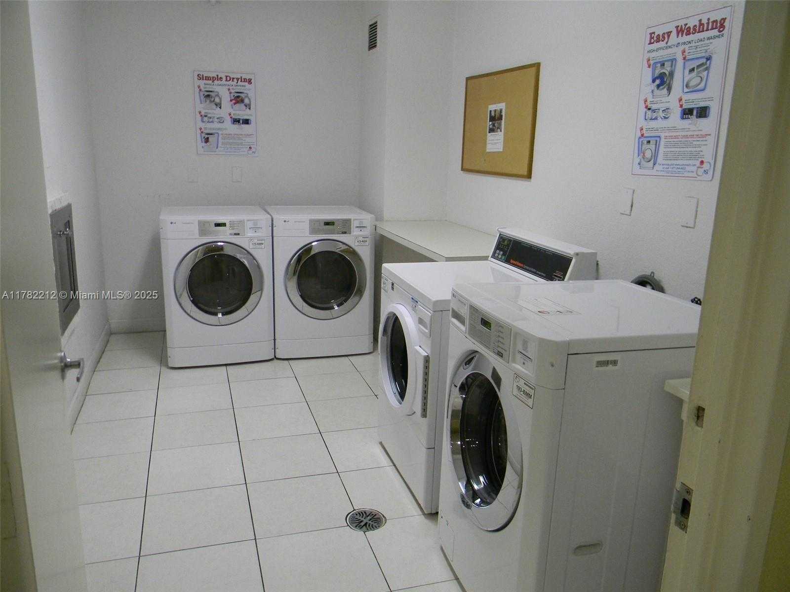 Small Image of 3001 SOUTH OCEAN DR #1241, Hollywood Number 23