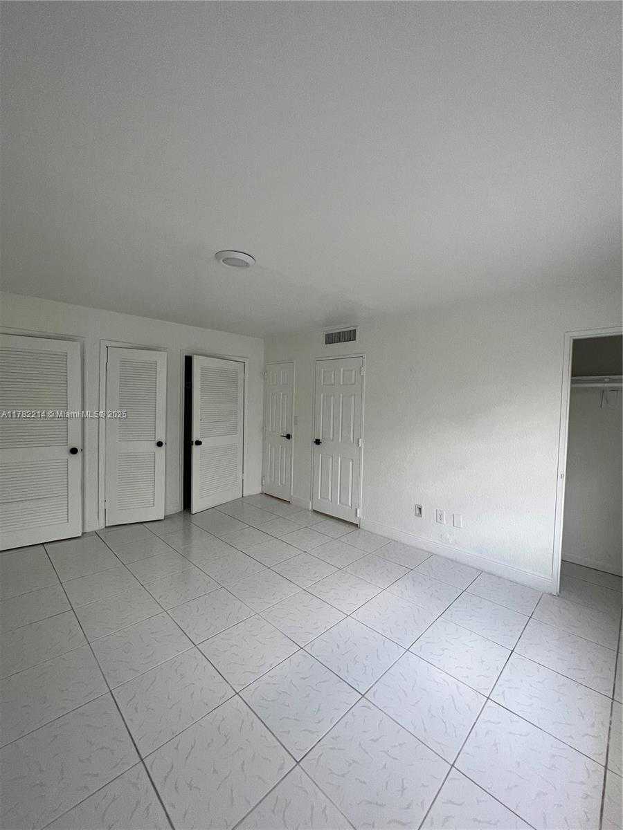 Small Image of 4200 NORTH WEST 79TH AVE #2B, Doral Number 10