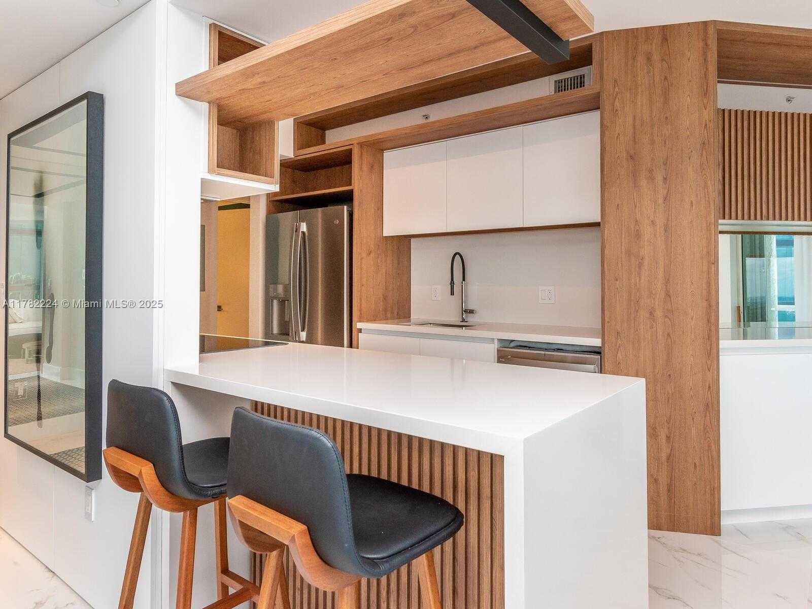 Small Image of 18671 COLLINS AVE #3103, Sunny Isles Beach Number 7