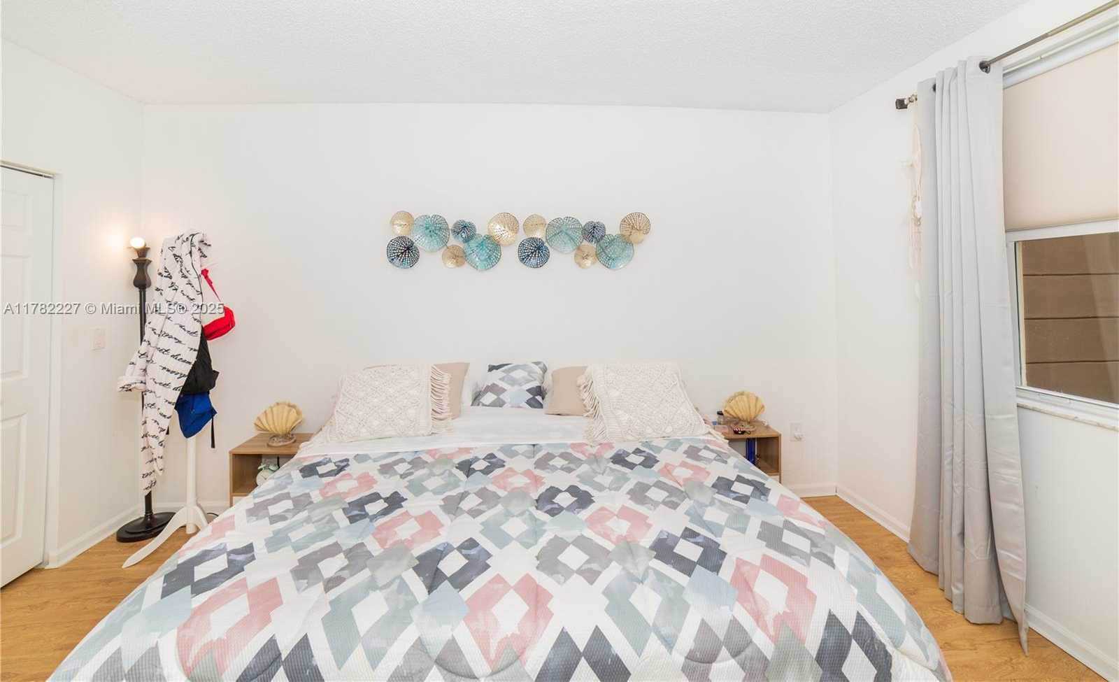 Small Image of 17150 NORTH BAY RD #2322, Sunny Isles Beach Number 26