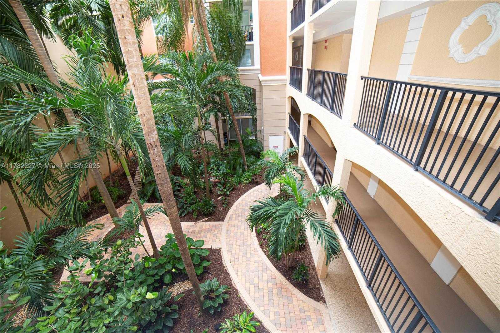 Small Image of 17150 NORTH BAY RD #2322, Sunny Isles Beach Number 31