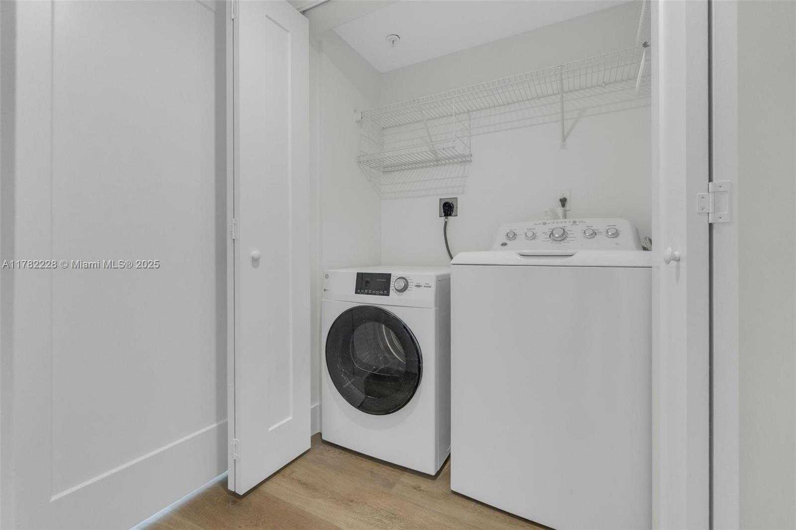 Small Image of 1155 BRICKELL BAY DR #2308, Miami Number 33