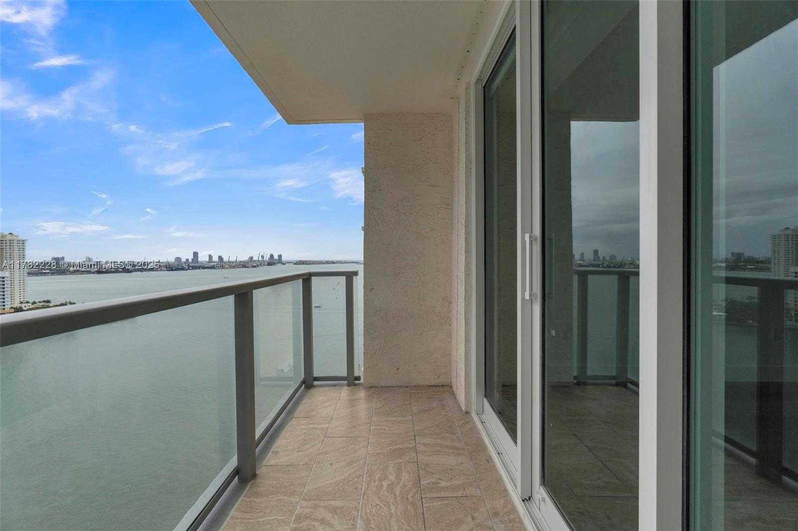 Small Image of 1155 BRICKELL BAY DR #2308, Miami Number 36