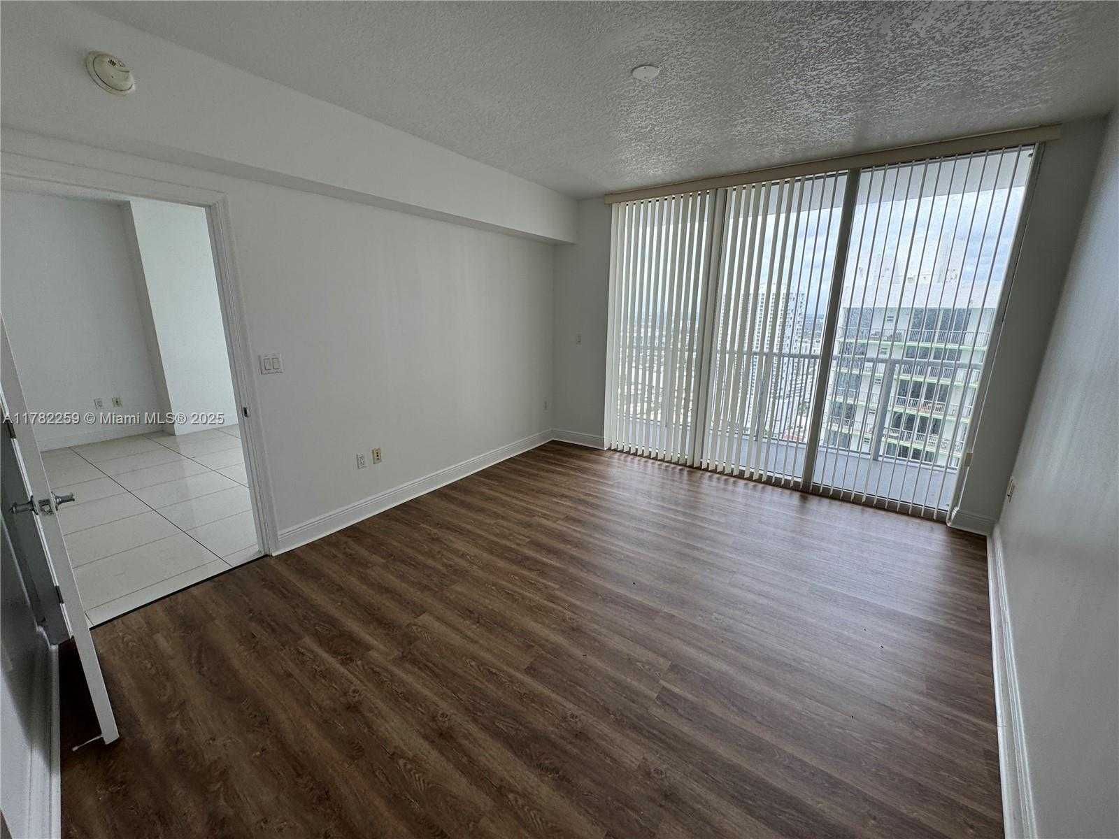 Small Image of 1750 NORTH BAYSHORE DR #3711, Miami Number 10