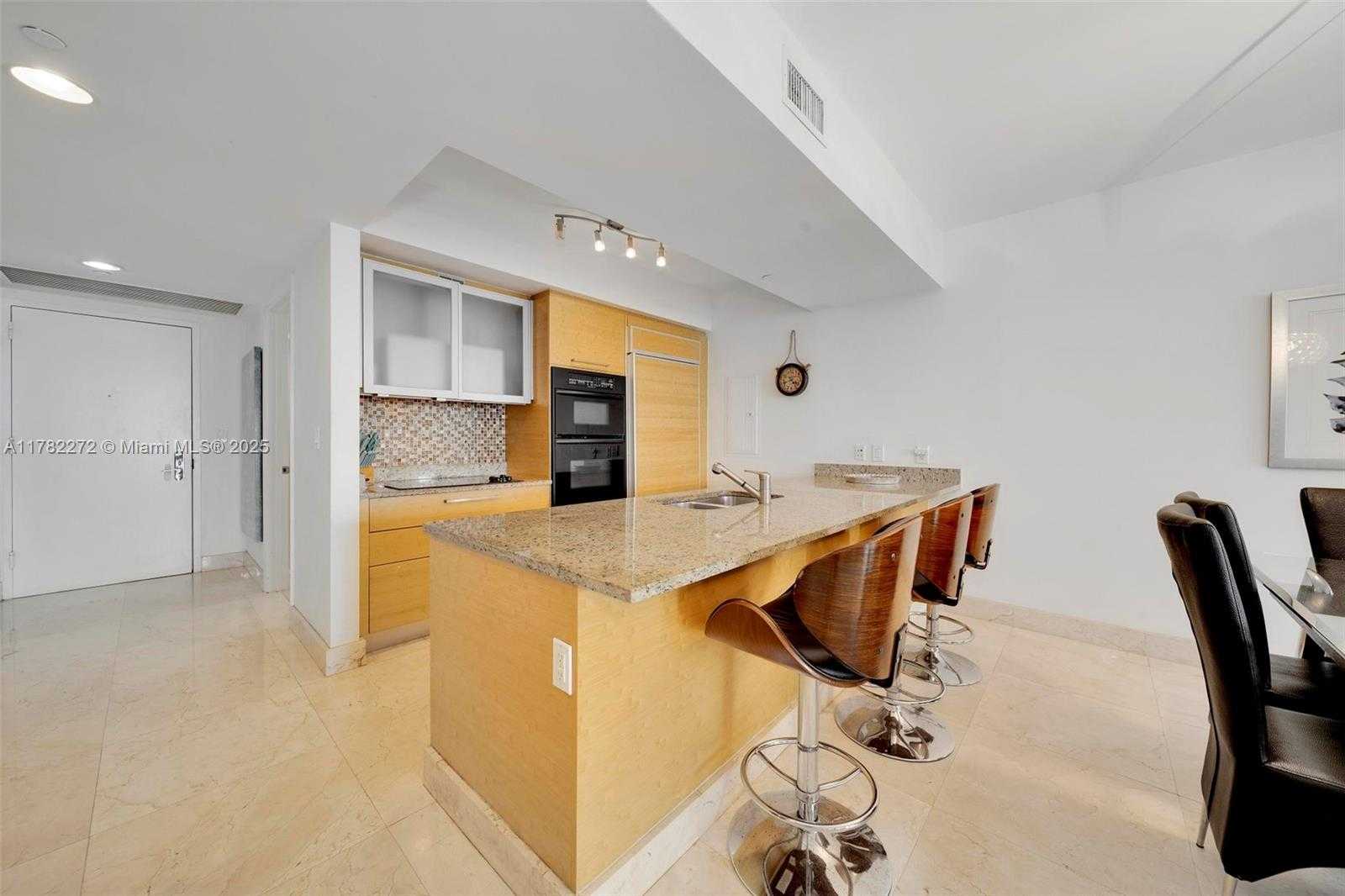 Small Image of 1830 SOUTH OCEAN DR #4303, Hallandale Beach Number 14