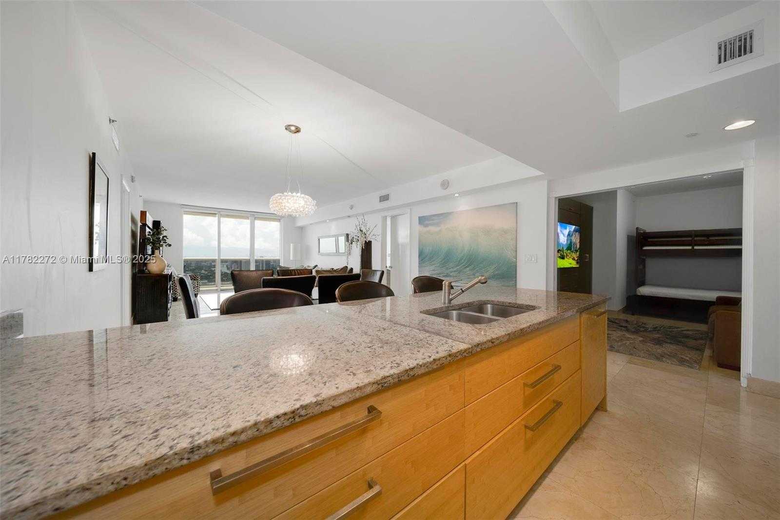 Small Image of 1830 SOUTH OCEAN DR #4303, Hallandale Beach Number 16