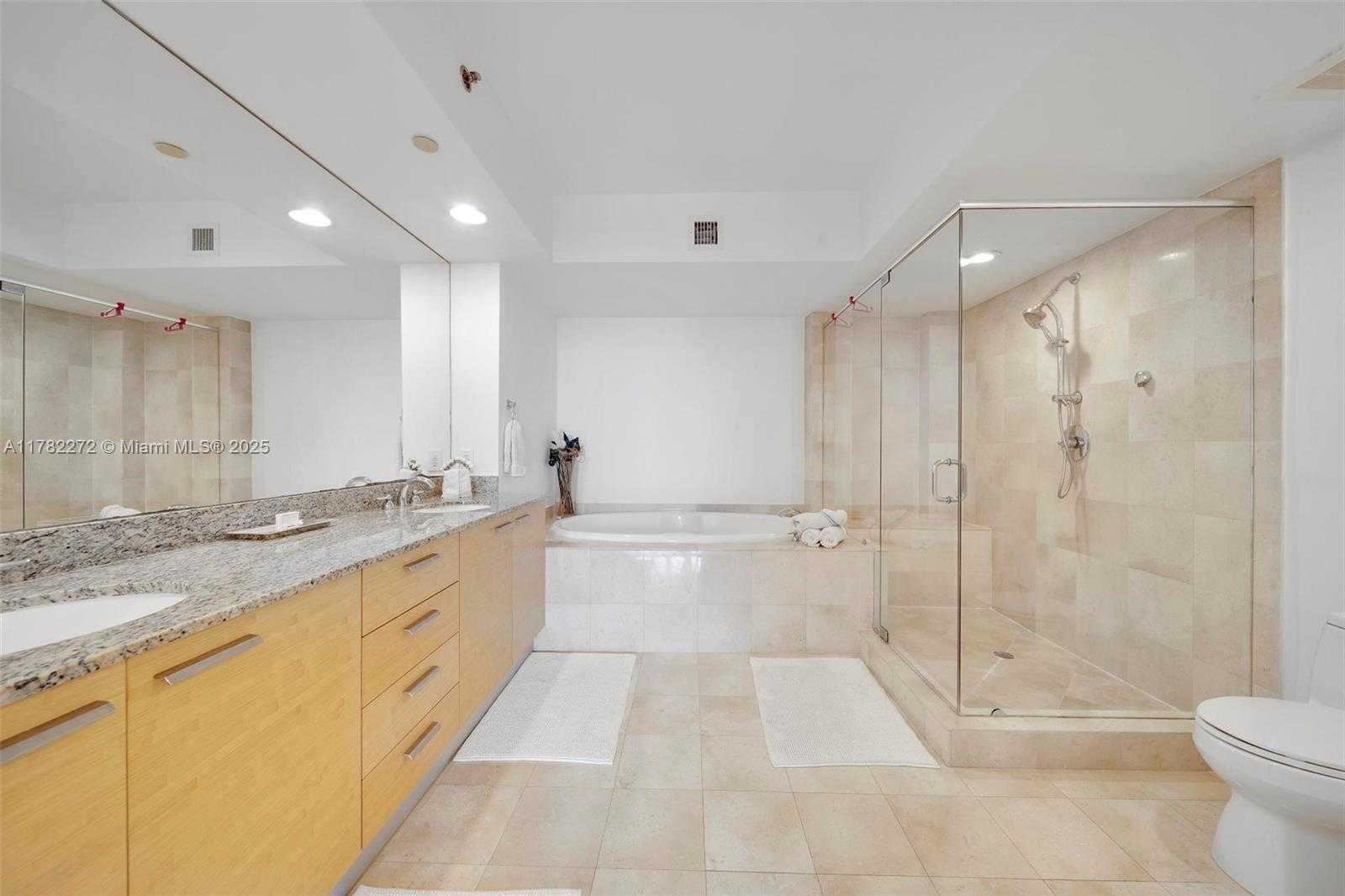 Small Image of 1830 SOUTH OCEAN DR #4303, Hallandale Beach Number 23