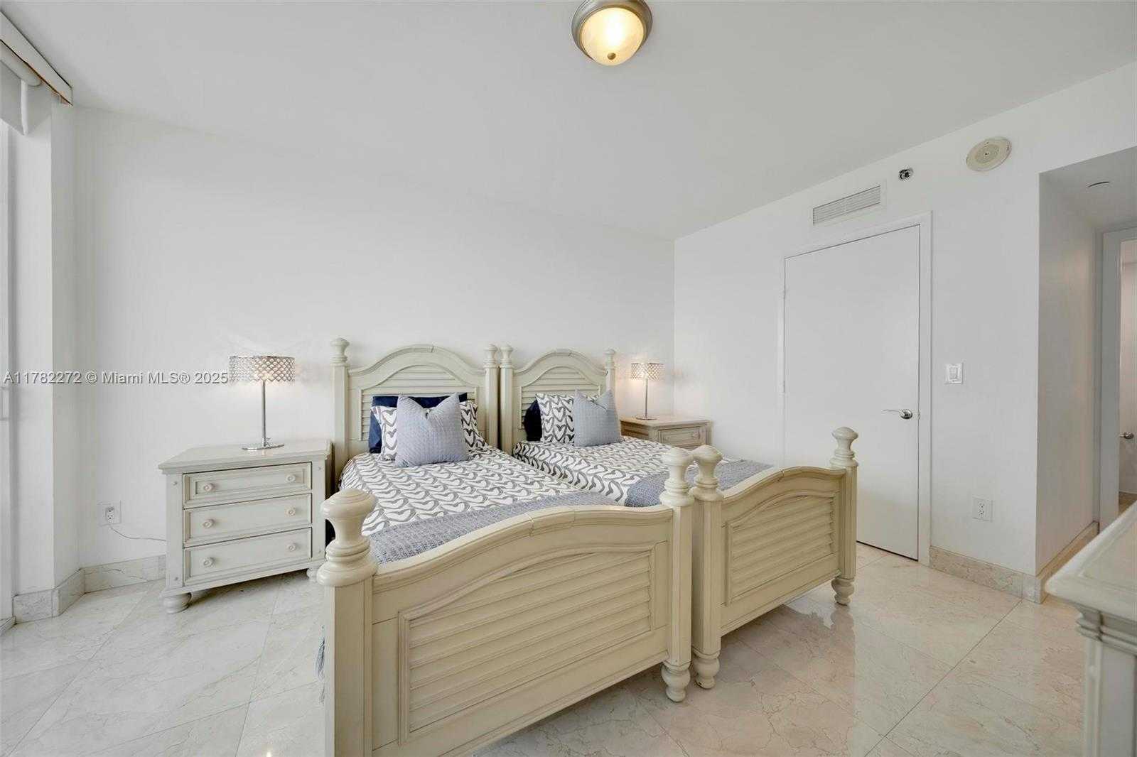 Small Image of 1830 SOUTH OCEAN DR #4303, Hallandale Beach Number 29