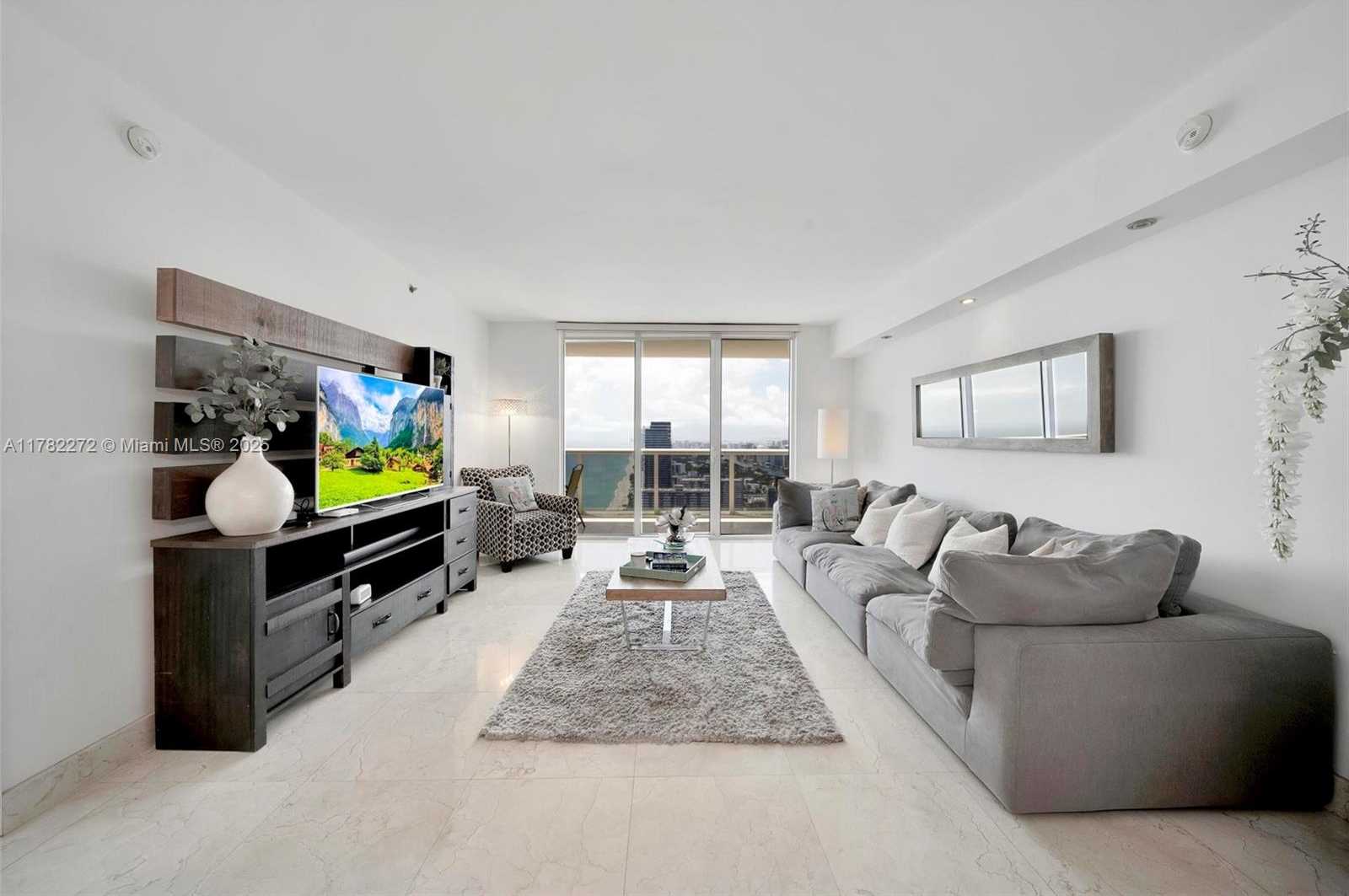 Small Image of 1830 SOUTH OCEAN DR #4303, Hallandale Beach Number 8