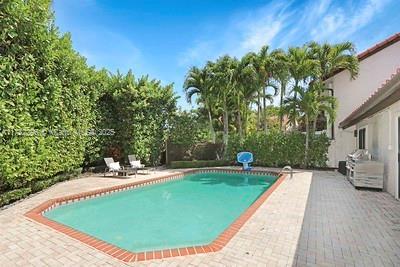 Small Image of 7867 SOUTH WEST 89TH LN, Miami Number 39