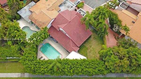 Small Image of 7867 SOUTH WEST 89TH LN, Miami Number 6