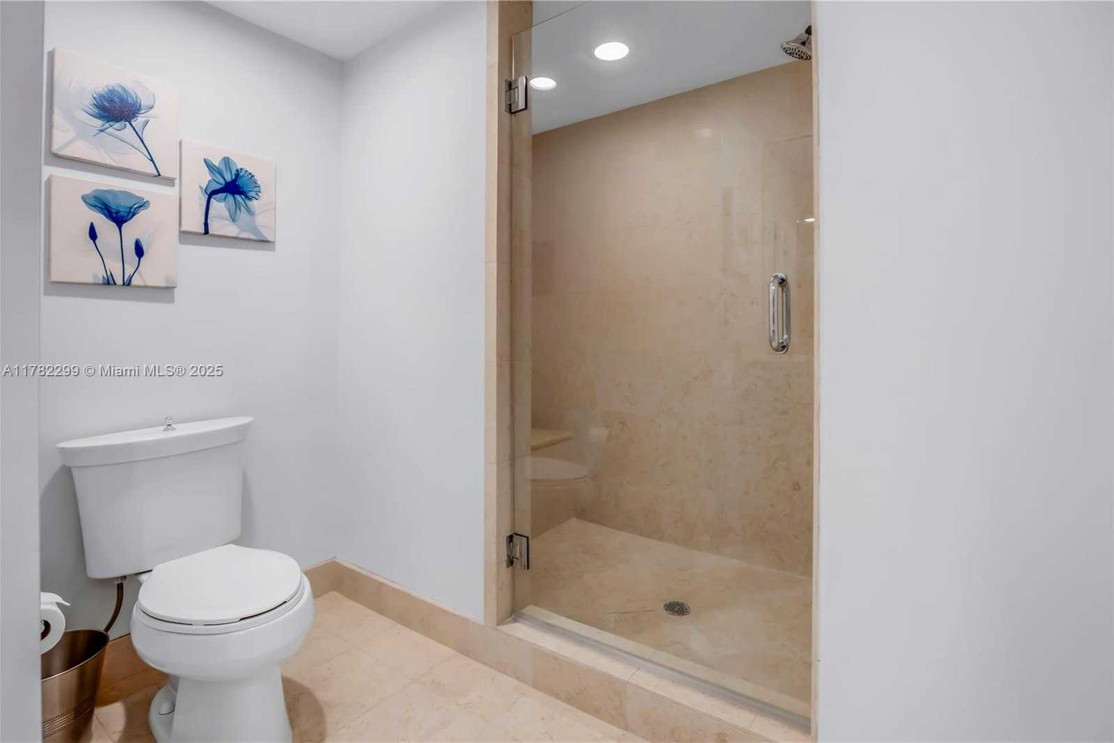 Small Image of 20000 EAST COUNTRY CLUB DR #1209, Aventura Number 19