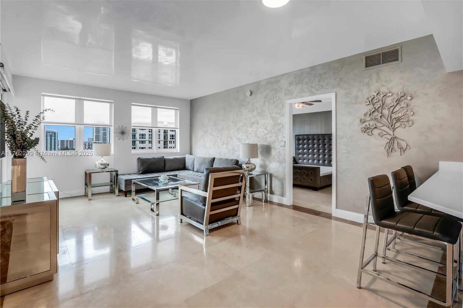 Small Image of 20000 EAST COUNTRY CLUB DR #1209, Aventura Number 3