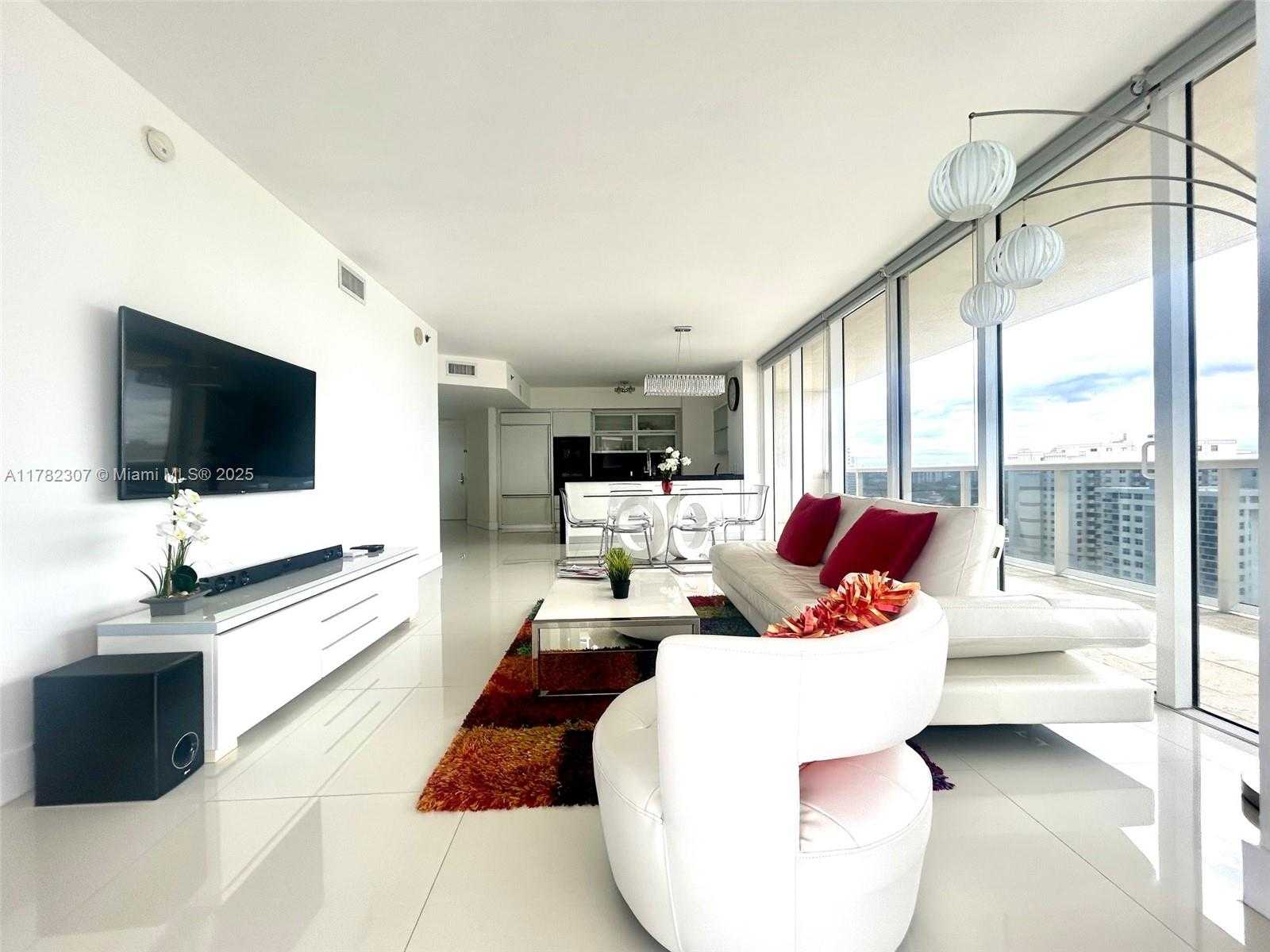 Small Image of 1830 SOUTH OCEAN DR #1808, Hallandale Beach Number 14